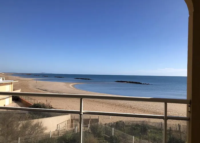 Front De ולראס-פלאז'