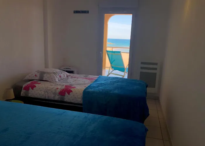 Front De דירה ולראס-פלאז'